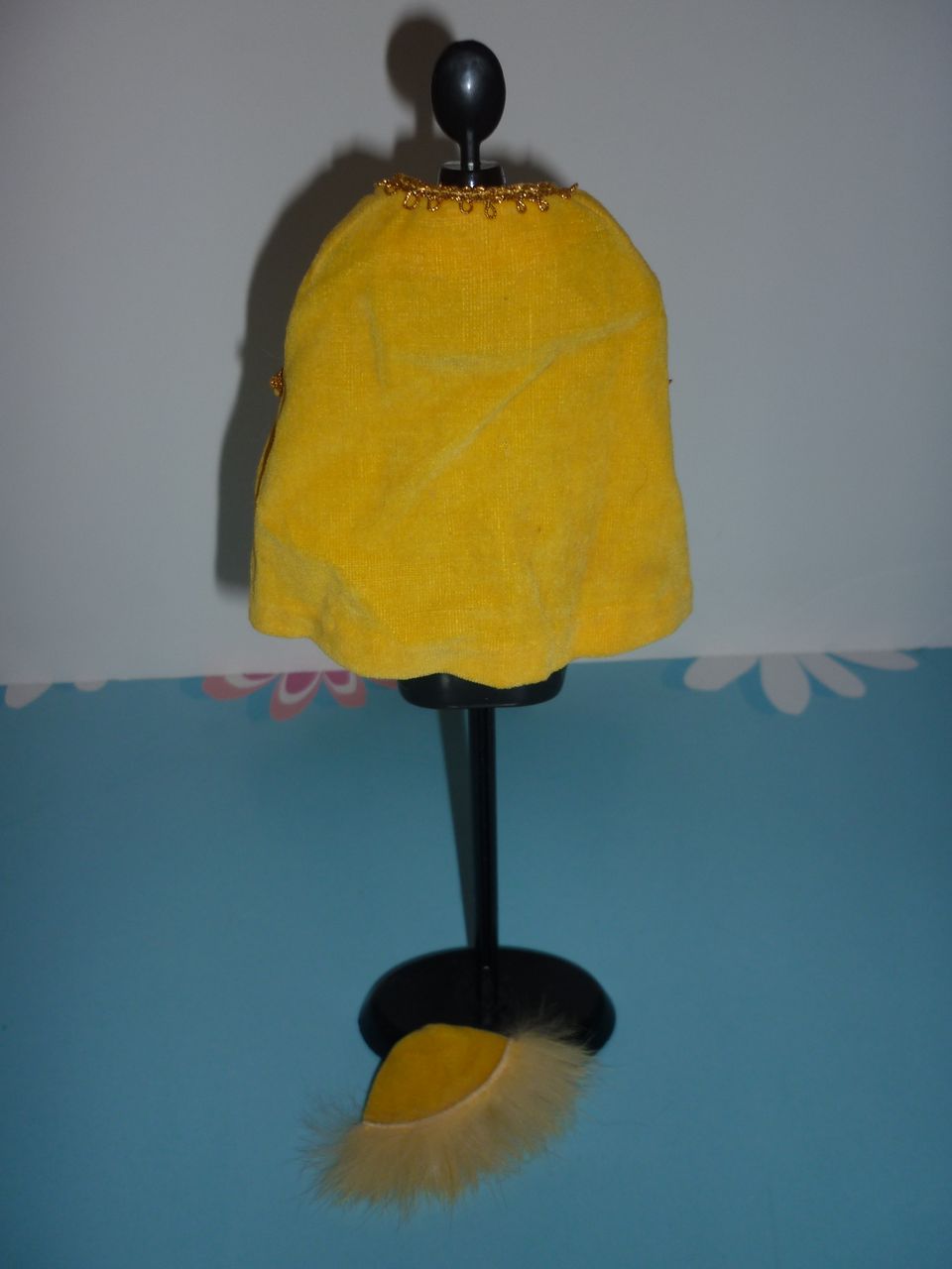 Mattel-Julia ~Candlelight Capers~ Cape and Hat -#1753 Circa 1969-1970 Mattel-Julia ~Candlelight Capers~ Cape and Hat -#1753 Circa 1969-1970