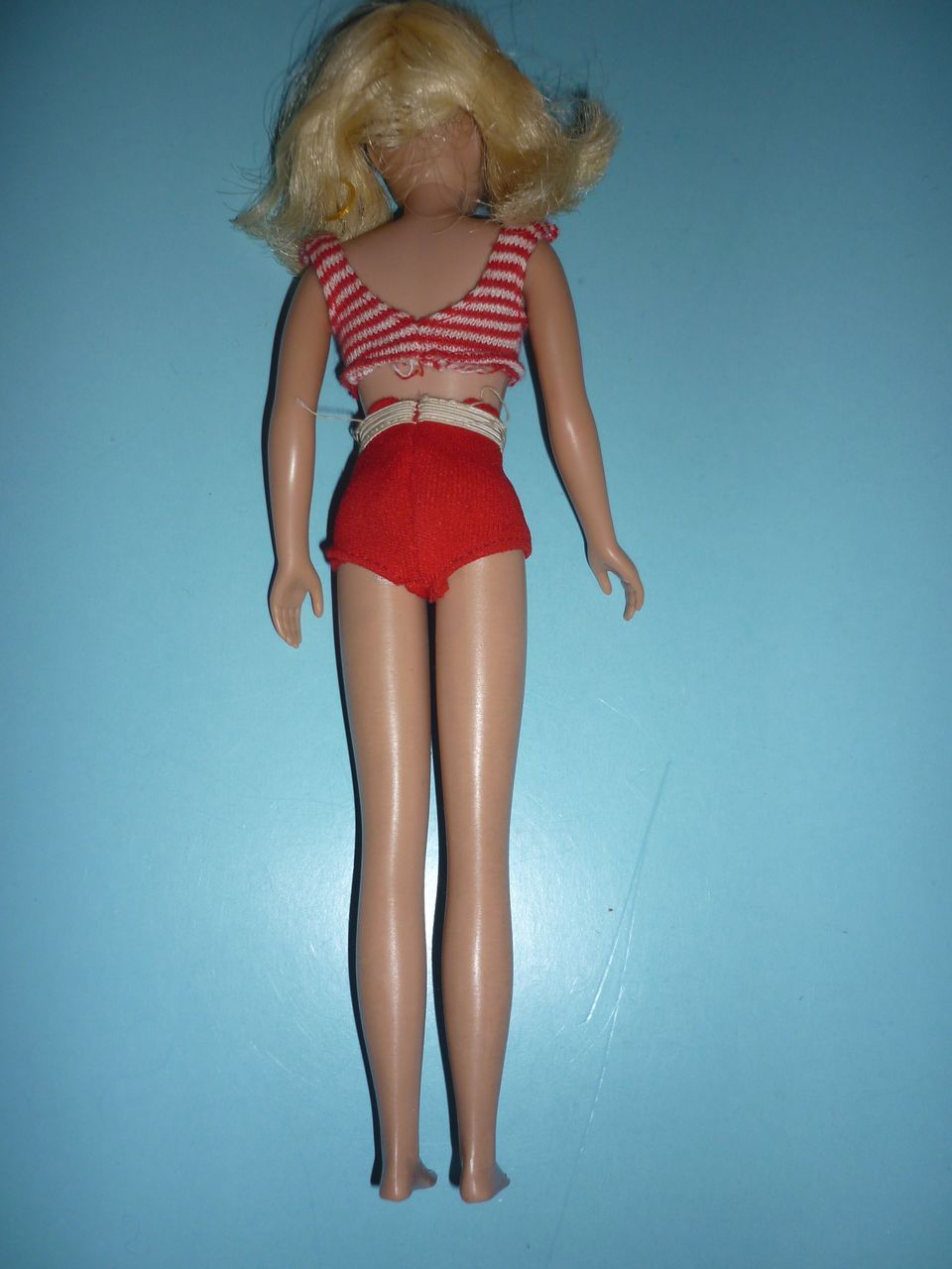 Mattel Blonde Skooter Doll - Straight Legs + Red & White Swimsuit Mattel Blonde Skooter Doll - Straight Legs + Red & White Swimsuit