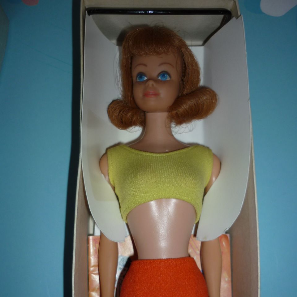 Mattel Titian Midge Doll -Original Box, SS, Stand, Pamphlet Mattel Titian Midge Doll -Original Box, SS, Stand, Pamphlet
