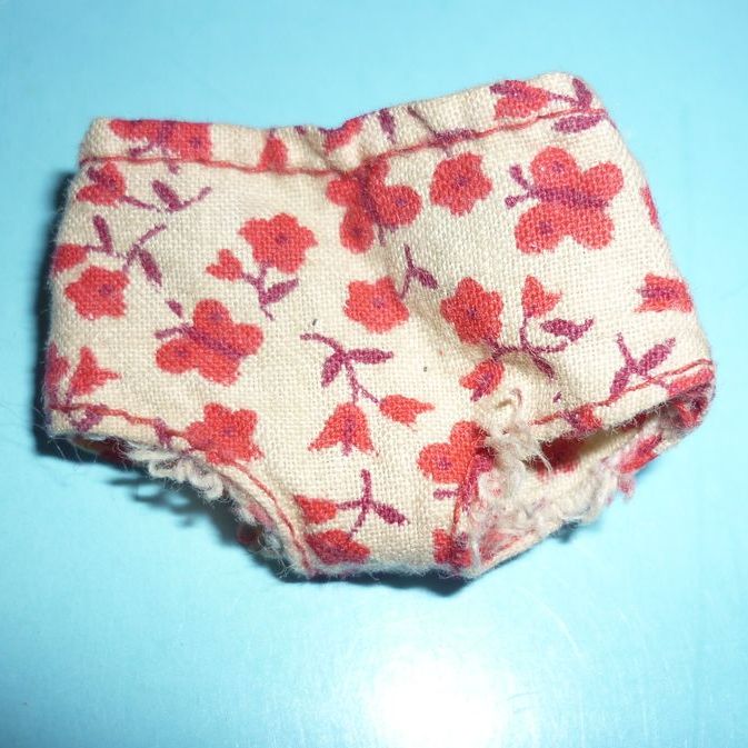 European Mattel-Tutti Panties-#9477 -Huebsch Und Praktisch-From 1977 European Mattel-Tutti Panties-#9477 -Huebsch Und Praktisch-From 1977