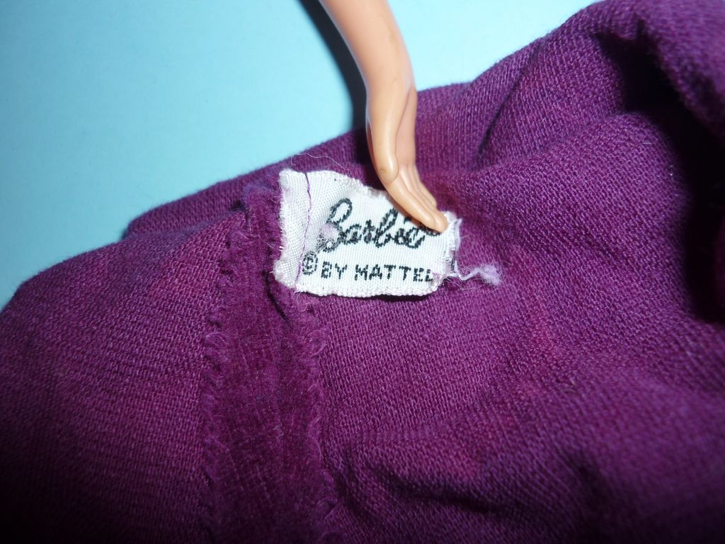 Mattel-Barbie ~Victorian Velvet Dress~ #3431 From 1971 - 1972 Mattel-Barbie ~Victorian Velvet Dress~ #3431 From 1971 - 1972