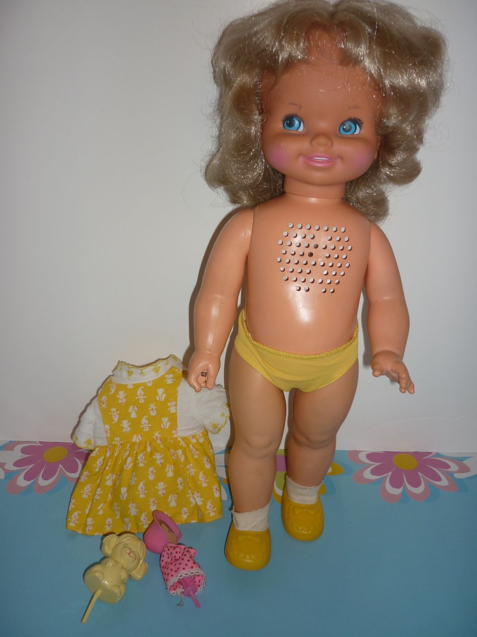 Mattel Peachy and Her Puppets Doll from 1972-Original Clothes + 2 Puppets Mattel Peachy and Her Puppets Doll from 1972-Original Clothes + 2 Puppets