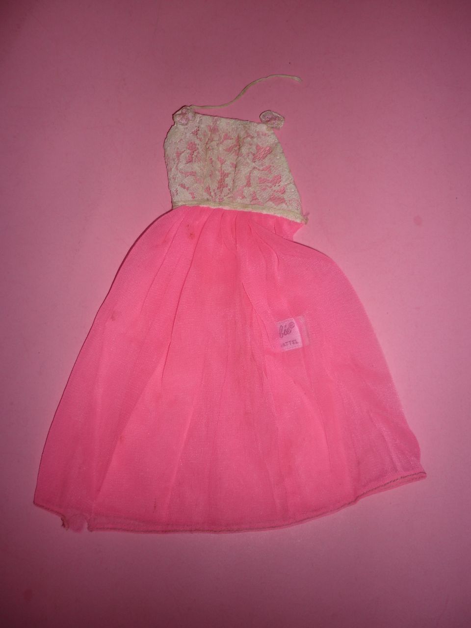 Mattel-Barbie ~Pink Moonbeams~Hot Pink Nightgown & Robe - #1694 From 1967 - 1968 Mattel-Barbie ~Pink Moonbeams~Hot Pink Nightgown & Robe - #1694 From 1967 - 1968