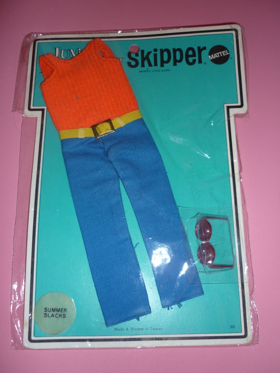 1970 Mattel Skipper Summer Slacks -NRFP- with Sunglasses-Nice! 1970 Mattel Skipper Summer Slacks -NRFP- with Sunglasses-Nice!