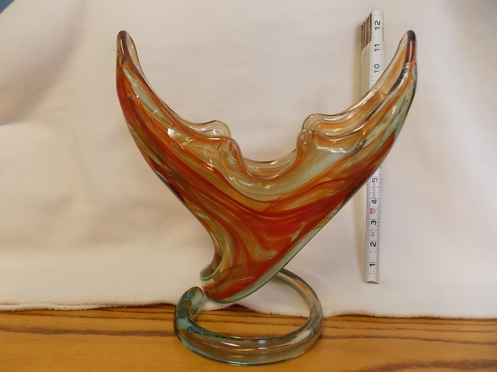 Vintage Art Glass Vase Vintage Art Glass Vase