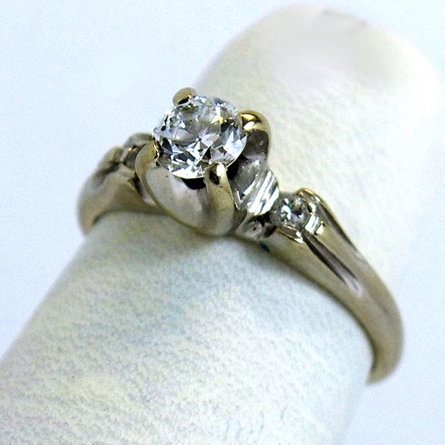 Vintage 14K Diamond Engagement Ring Vintage 14K Diamond Engagement Ring