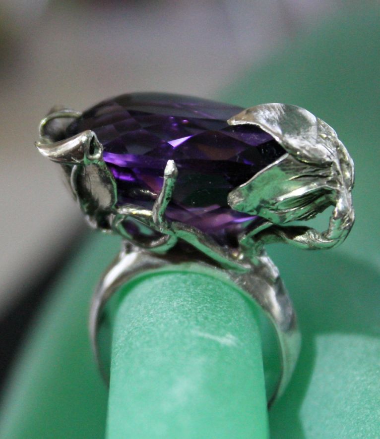 Ring Sterling Silver Amethyst Ring Sterling Silver Amethyst