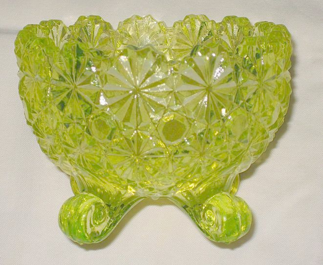 Uranium Glass Daisy and Button Pattern by Anchor Hocking Uranium Glass Daisy and Button Pattern by Anchor Hocking