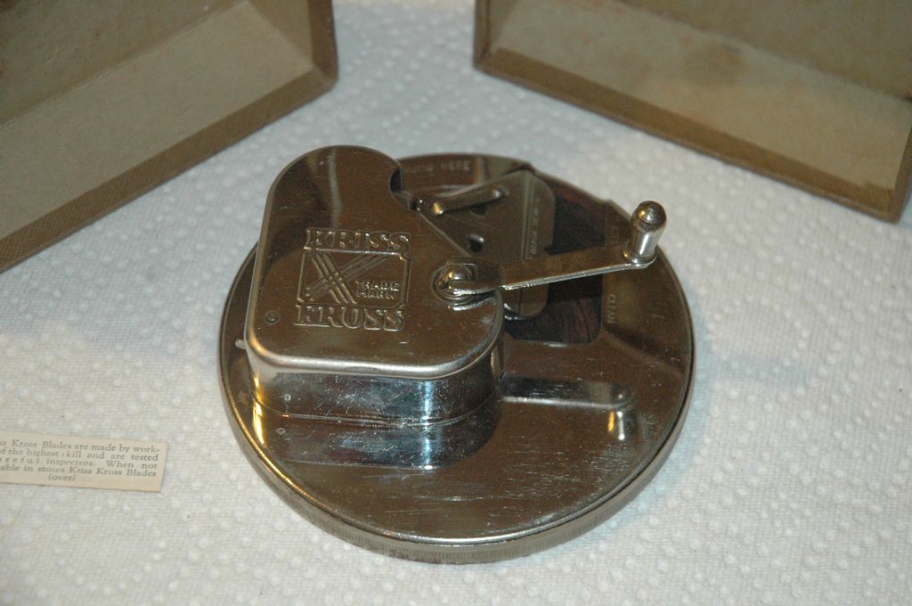 Kriss Kross Safety Razor and Stropper Vintage 1920's Kriss Kross Safety Razor and Stropper Vintage 1920's