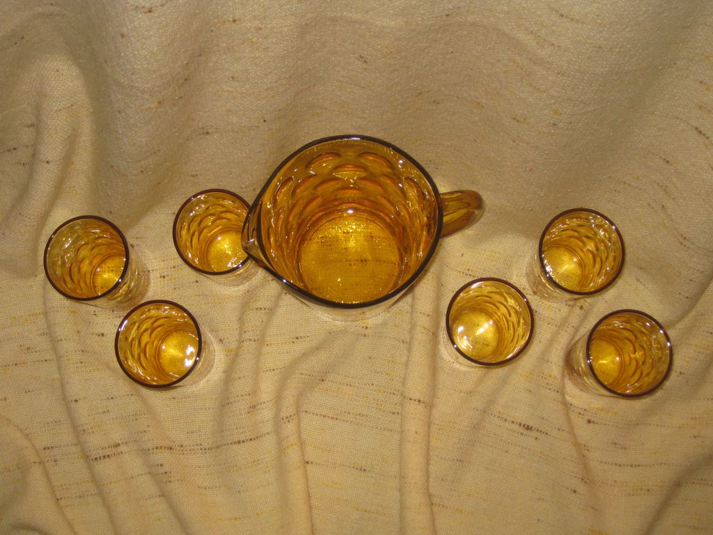 Hazel Atlas El Dorado Amber Glass Pitcher with Six Glasses Hazel Atlas El Dorado Amber Glass Pitcher with Six Glasses