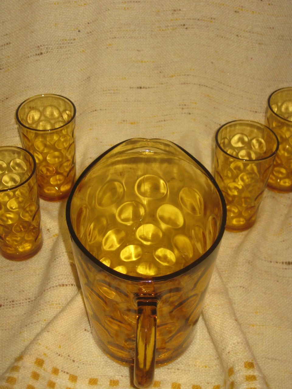 Hazel Atlas El Dorado Amber Glass Pitcher with Six Glasses Hazel Atlas El Dorado Amber Glass Pitcher with Six Glasses