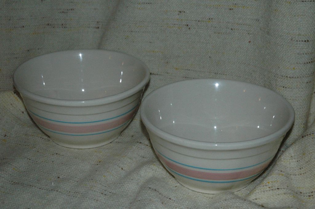 McCoy Vintage Pottery Blue and Pink Banded Bowls McCoy Vintage Pottery Blue and Pink Banded Bowls