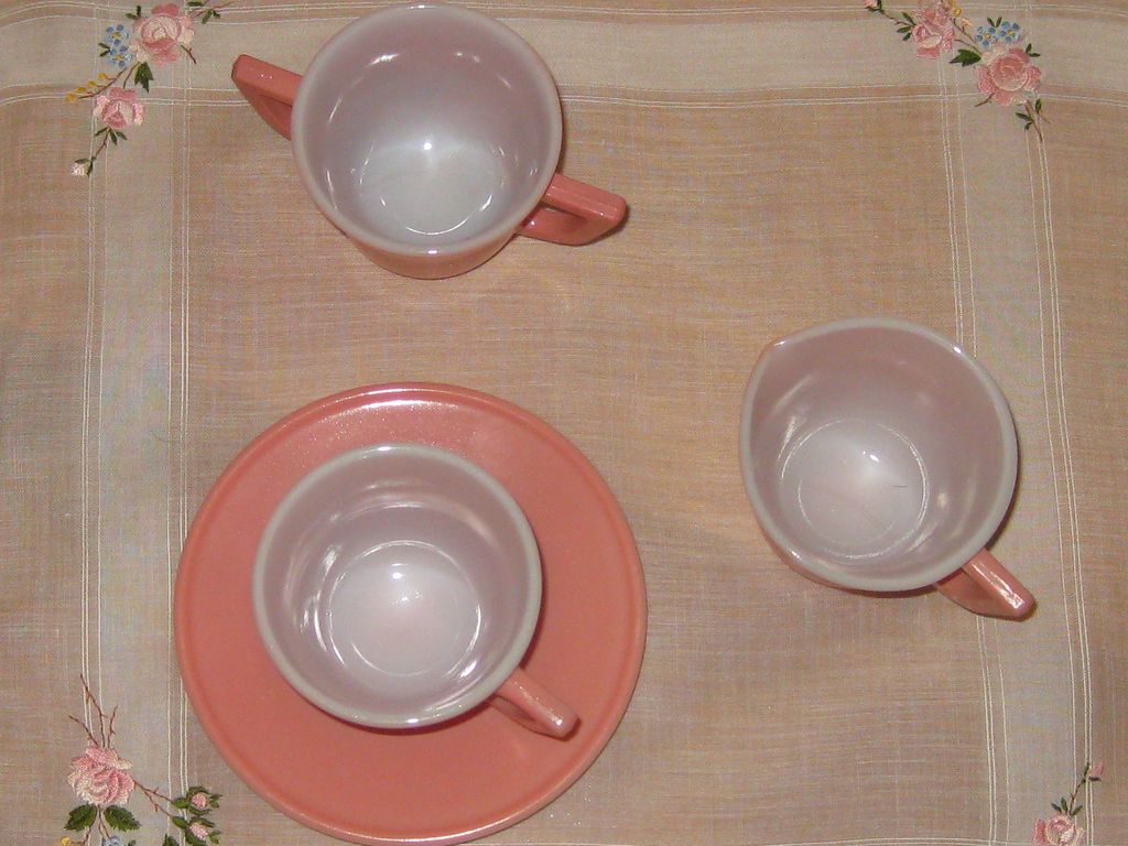Hazel Atlas 20th Century Tea Set Hazel Atlas 20th Century Tea Set