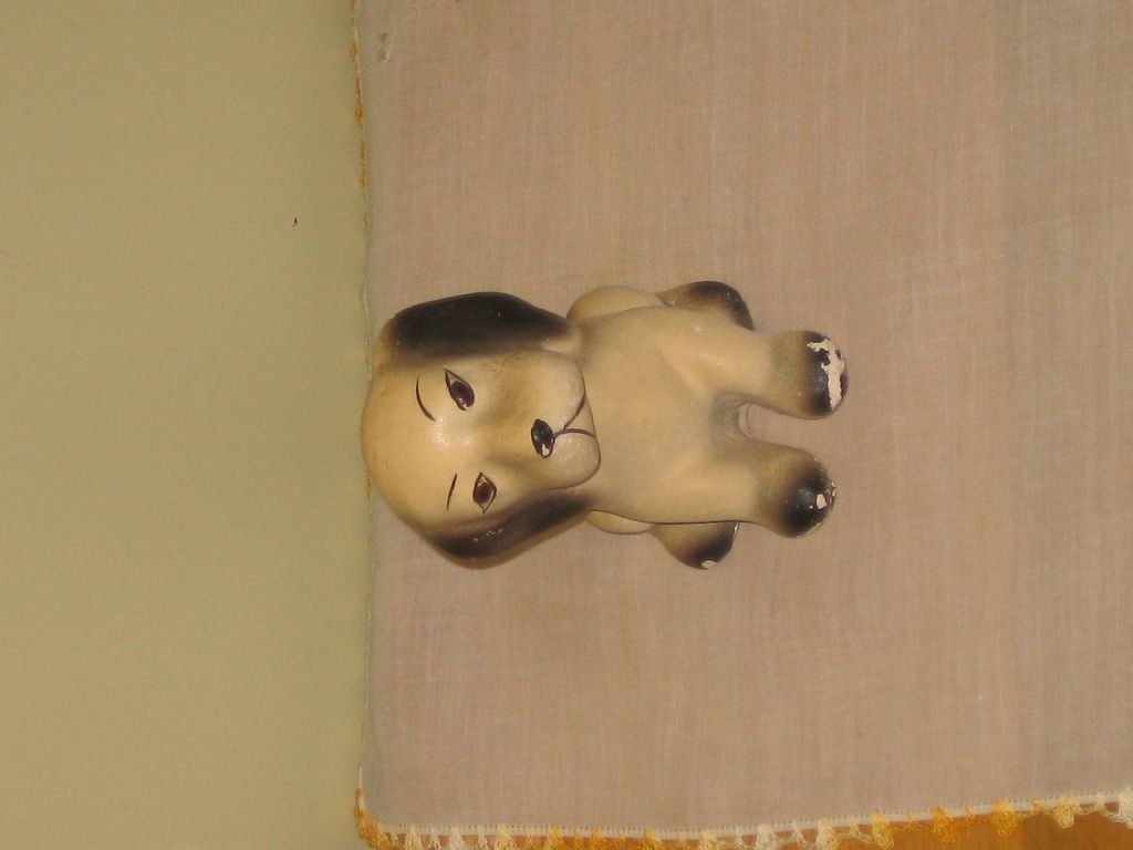 Chalk RCA Dog Type Figurine Chalk RCA Dog Type Figurine