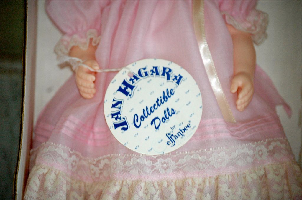 Effanbee "Laurel" Doll 1985 Effanbee "Laurel" Doll 1985