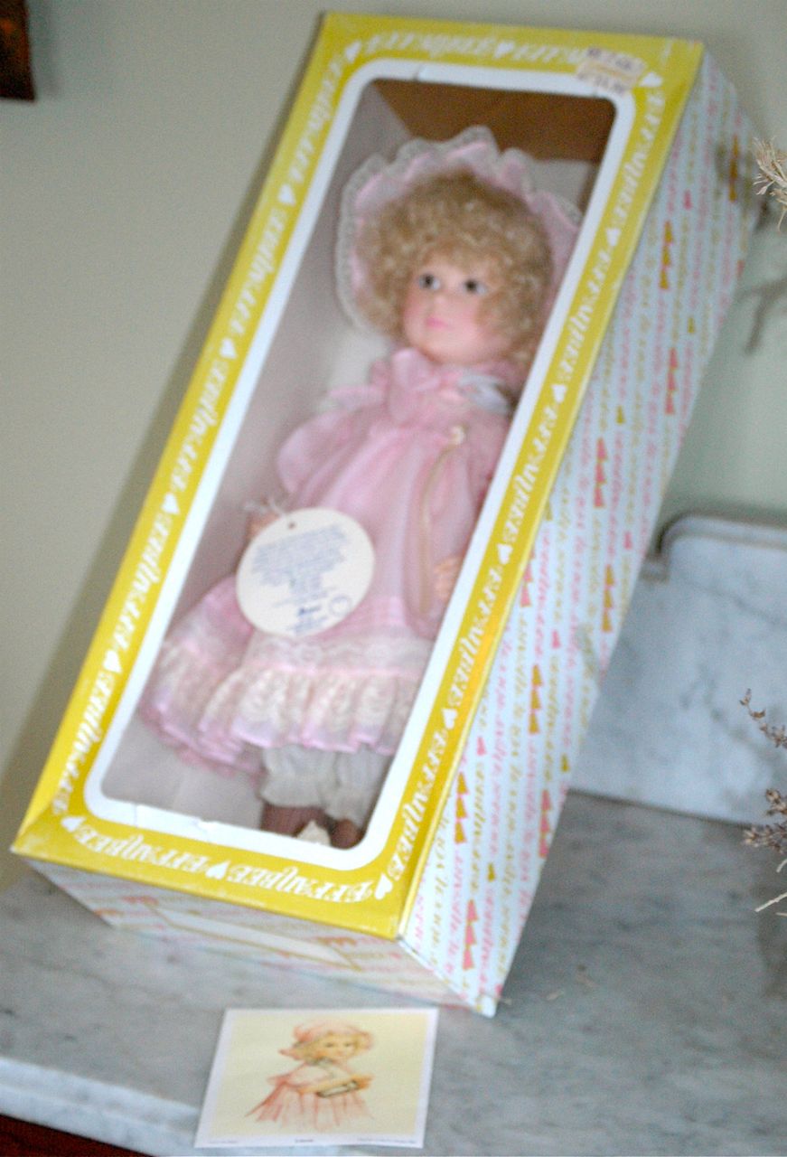 Effanbee "Laurel" Doll 1985 Effanbee "Laurel" Doll 1985
