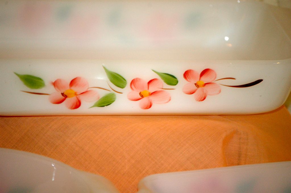 Gay Fad Peach Blossom Baking Set Fire King Three Piece Set Gay Fad Peach Blossom Baking Set Fire King Three Piece Set