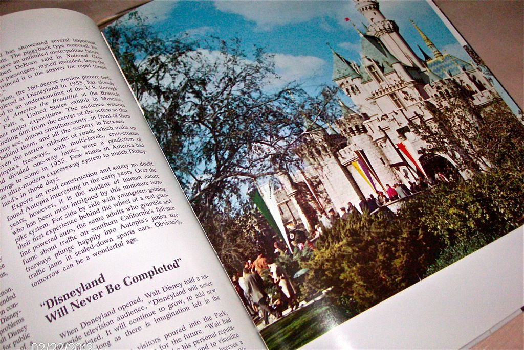 Walt Disney's Disneyland Souvenir Book From 1969 Walt Disney's Disneyland Souvenir Book From 1969