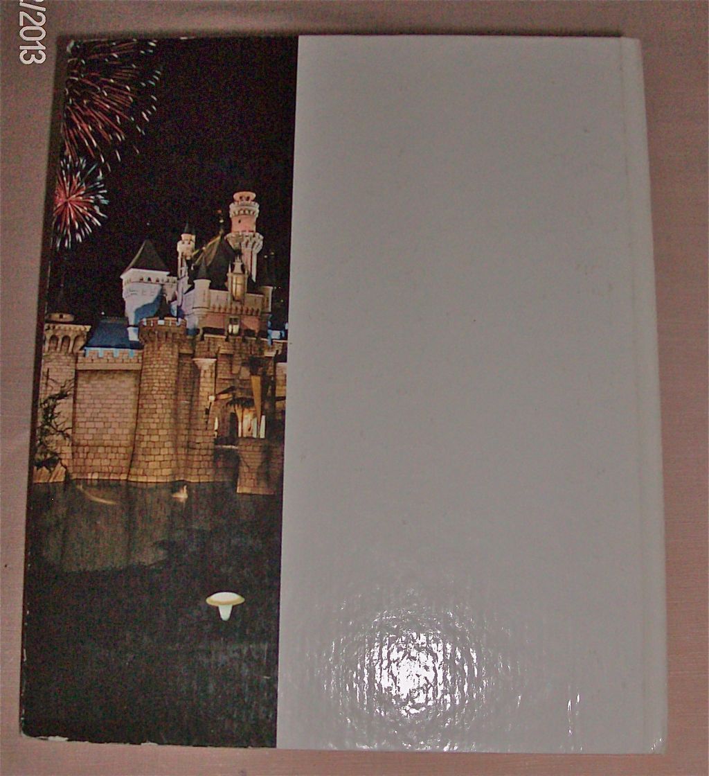 Walt Disney's Disneyland Souvenir Book From 1969 Walt Disney's Disneyland Souvenir Book From 1969