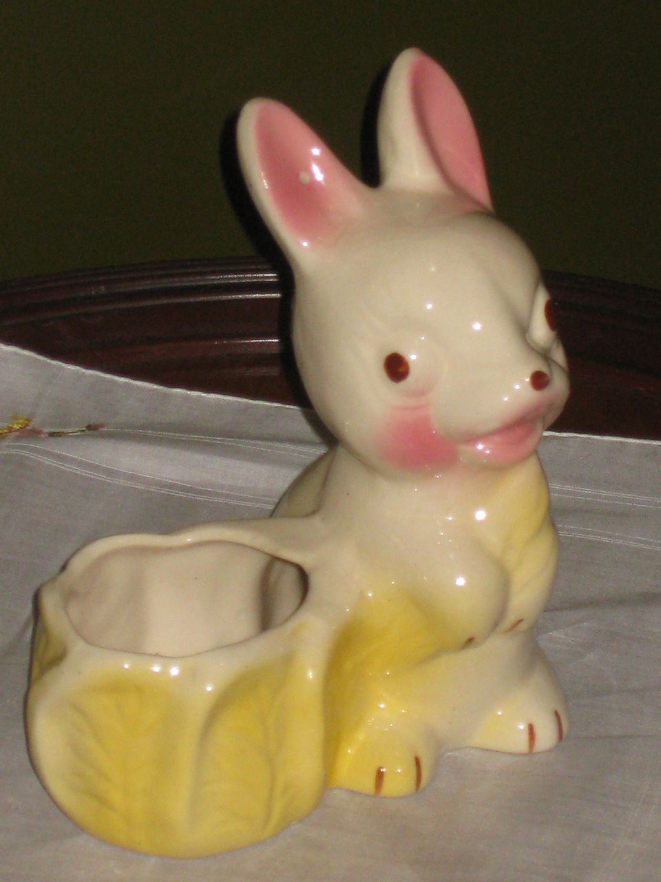Shawnee Peter Rabbit Pocket Planter Shawnee Peter Rabbit Pocket Planter