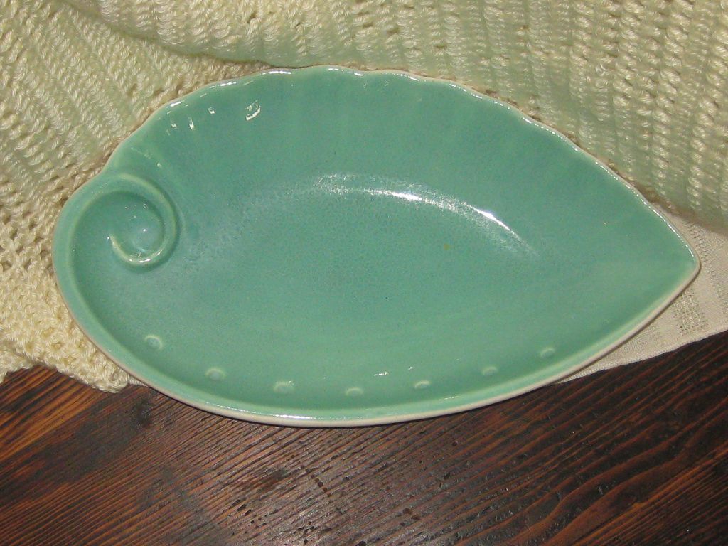 Console Bowl by Red Wing Potteries Console Bowl by Red Wing Potteries