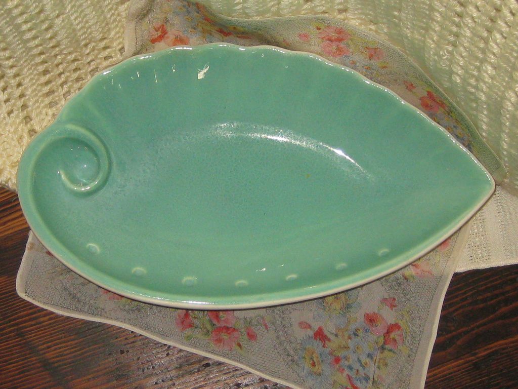 Console Bowl by Red Wing Potteries Console Bowl by Red Wing Potteries