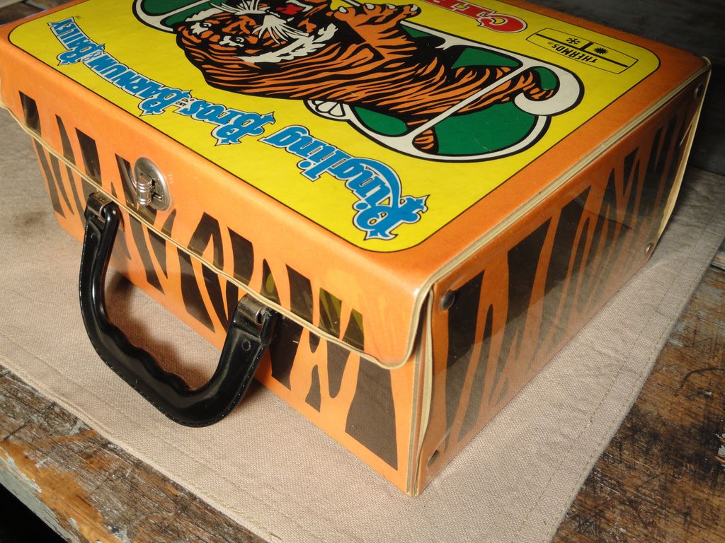 Ringling Bros. Barnum Bailey Circus Vinyl Lunch Box 1970 Ringling Bros. Barnum Bailey Circus Vinyl Lunch Box 1970