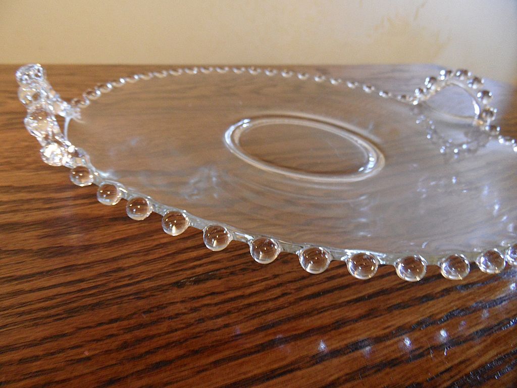 Vintage - Imperial Glass - Cake Plate or Server Vintage - Imperial Glass - Cake Plate or Server