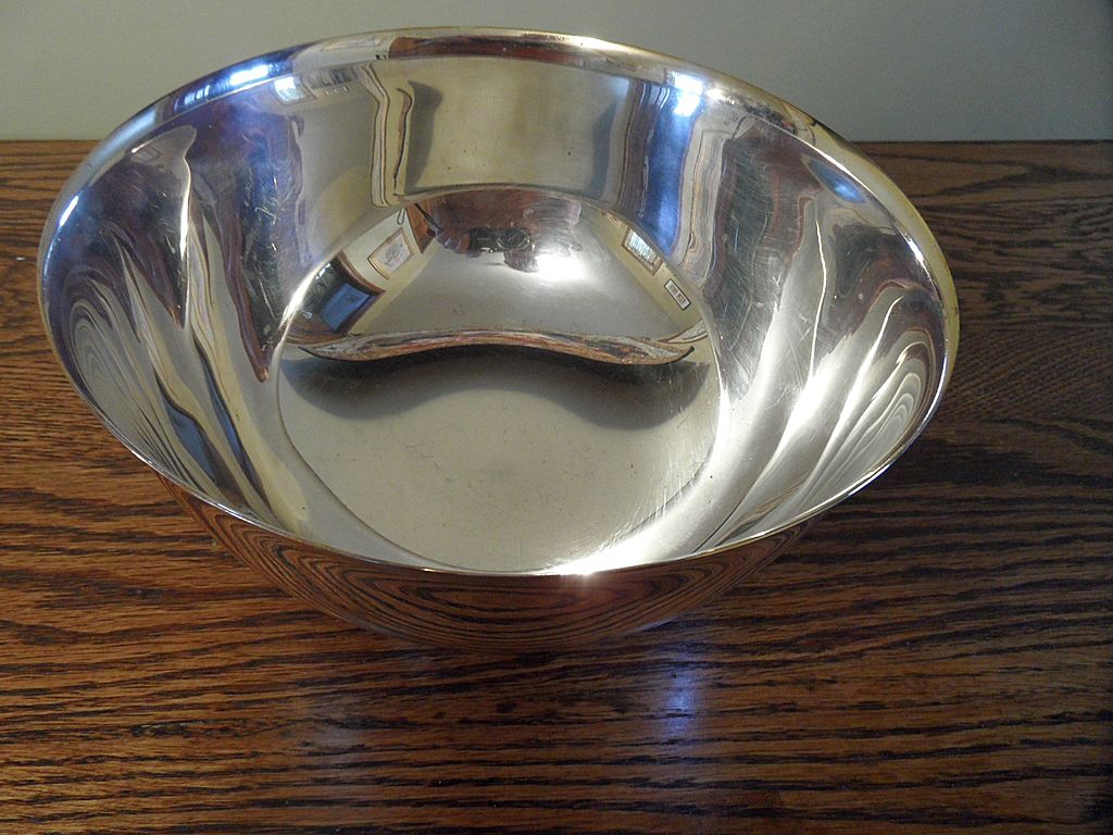 Vintage - Silver Plated - Sheridan "Crown & Shield" E.P.S Bowl Vintage - Silver Plated - Sheridan "Crown & Shield" E.P.S Bowl