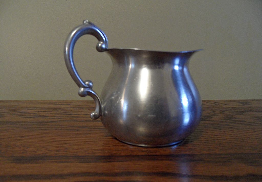 Vintage - Pewter - Creamer Vintage - Pewter - Creamer