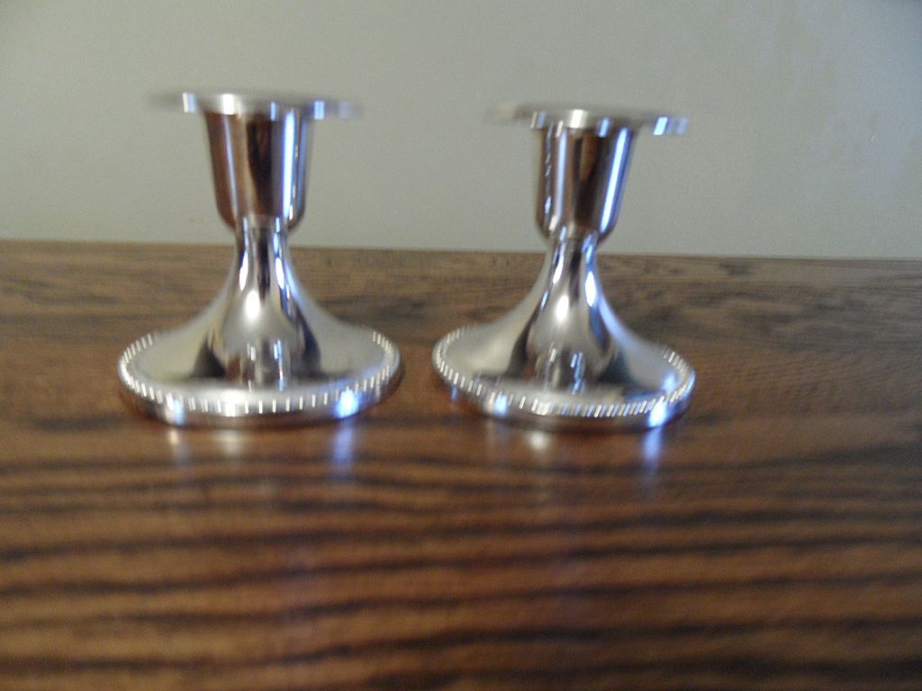 Vintage - Silver plated - Candle stick holders - International Silver Co. Vintage - Silver plated - Candle stick holders - International Silver Co.