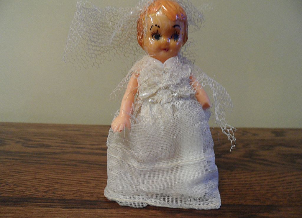Vintage - Hard Plastic - Google Eye Doll - Wedding Dolly - 1940's Vintage - Hard Plastic - Google Eye Doll - Wedding Dolly - 1940's