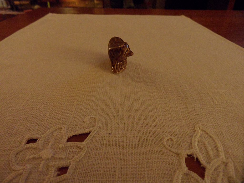 Vintage - Porcelain - SMALL - Racoon figurine Vintage - Porcelain - SMALL - Racoon figurine
