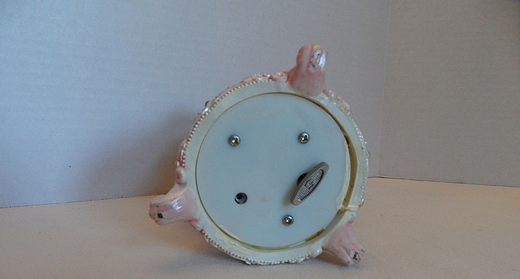 Vintage - Egg - Wedding Doves - Music Box Vintage - Egg - Wedding Doves - Music Box