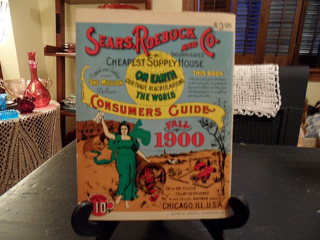 Vintage - Reprint 1970 - "Sears, Roebuck and Co. Fall of 1900 Catalog", 1900 Vintage - Reprint 1970 - "Sears, Roebuck and Co. Fall of 1900 Catalog", 1900
