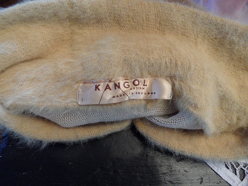 Vintage - Kangol Design - 1940's Cloche Hat Vintage - Kangol Design - 1940's Cloche Hat