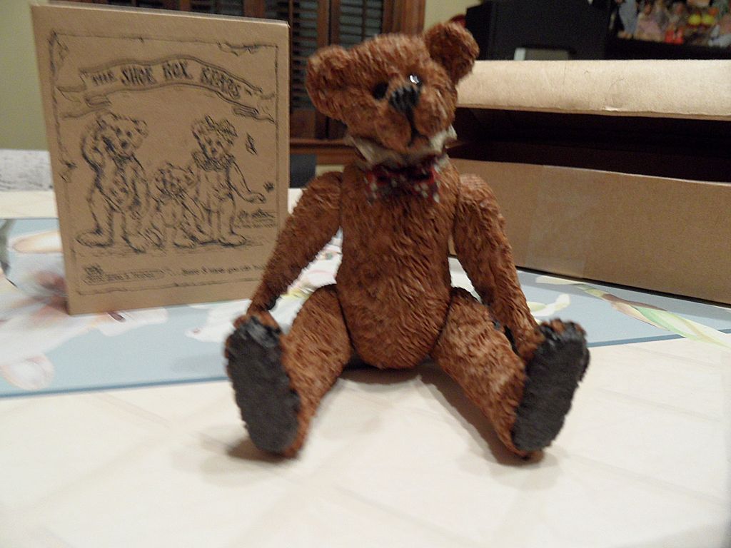 Collectible - Boyd's Bear's - Thaddeus "Bud" Grizberg Collectible - Boyd's Bear's - Thaddeus "Bud" Grizberg