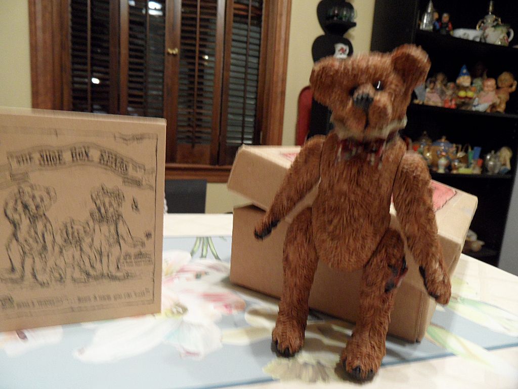 Collectible - Boyd's Bear's - Thaddeus "Bud" Grizberg Collectible - Boyd's Bear's - Thaddeus "Bud" Grizberg