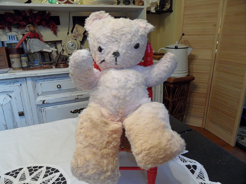 Vintage - 1950's Teddy Bear - Pink Vintage - 1950's Teddy Bear - Pink