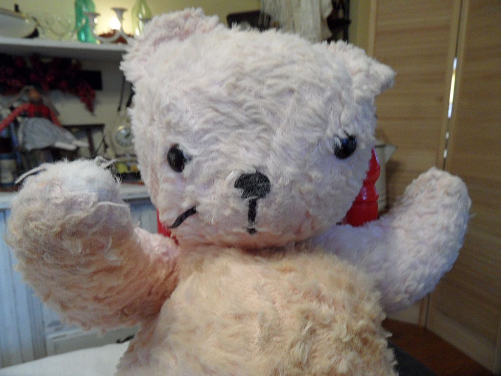Vintage - 1950's Teddy Bear - Pink Vintage - 1950's Teddy Bear - Pink