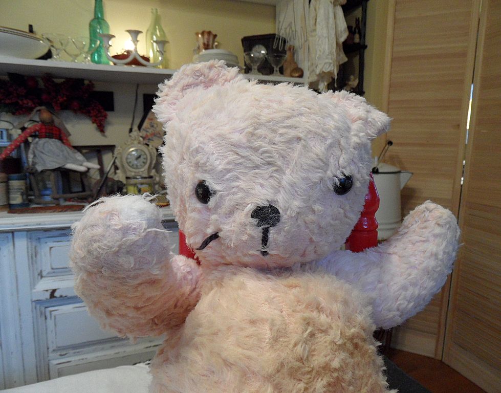 Vintage - 1950's Teddy Bear - Pink Vintage - 1950's Teddy Bear - Pink