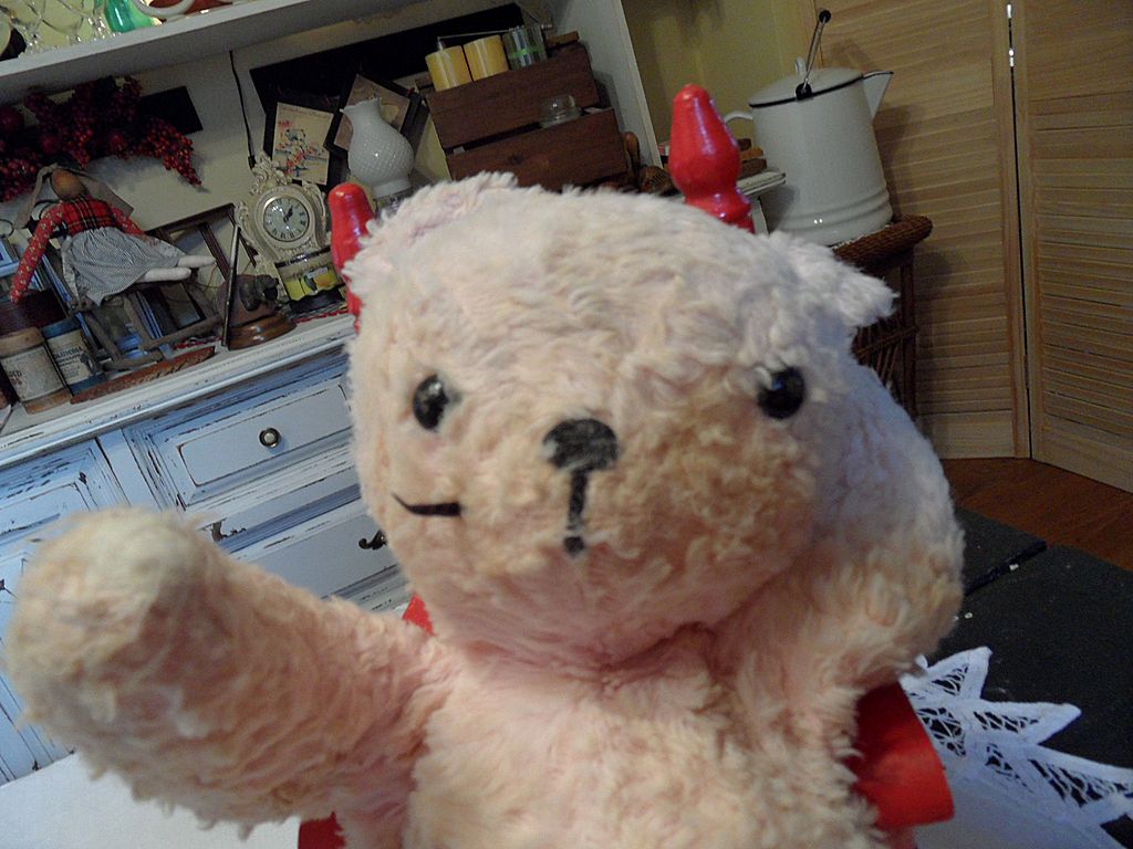 Vintage - 1950's Teddy Bear - Pink Vintage - 1950's Teddy Bear - Pink