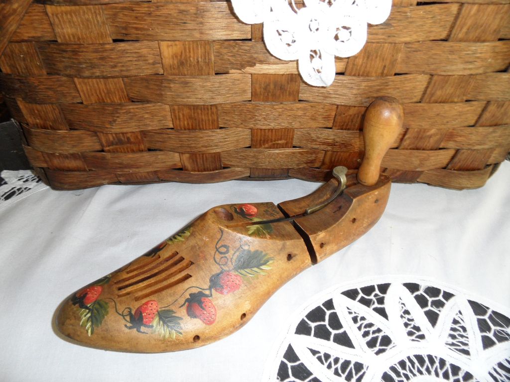 Antique - Wooden Shoe Mold Antique - Wooden Shoe Mold
