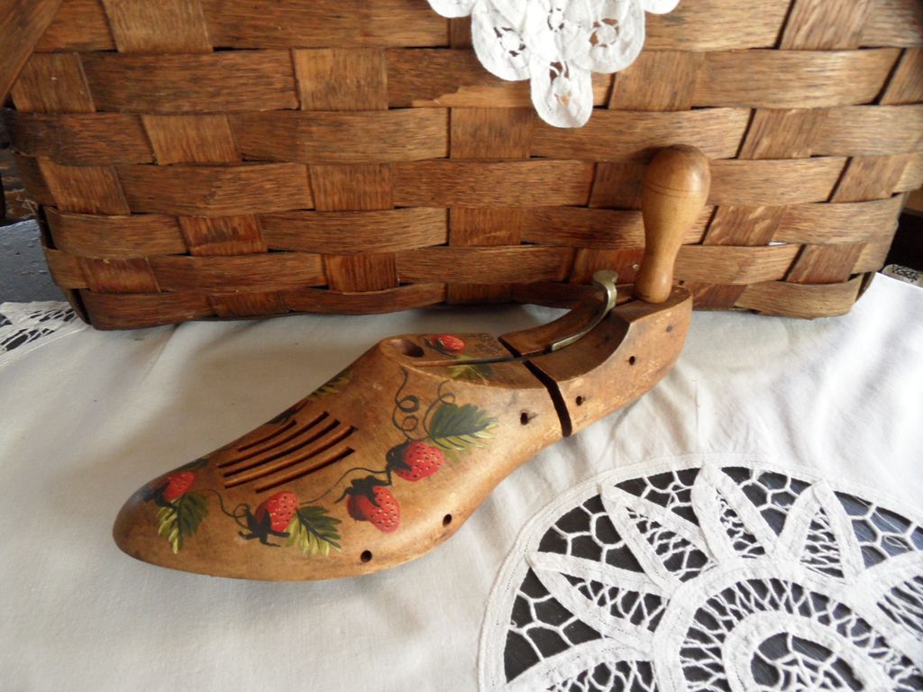 Antique - Wooden Shoe Mold Antique - Wooden Shoe Mold