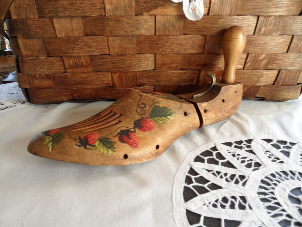 Antique - Wooden Shoe Mold Antique - Wooden Shoe Mold