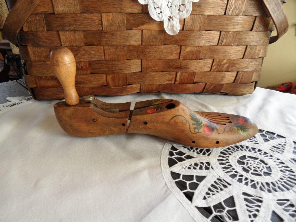 Antique - Wooden Shoe Mold Antique - Wooden Shoe Mold