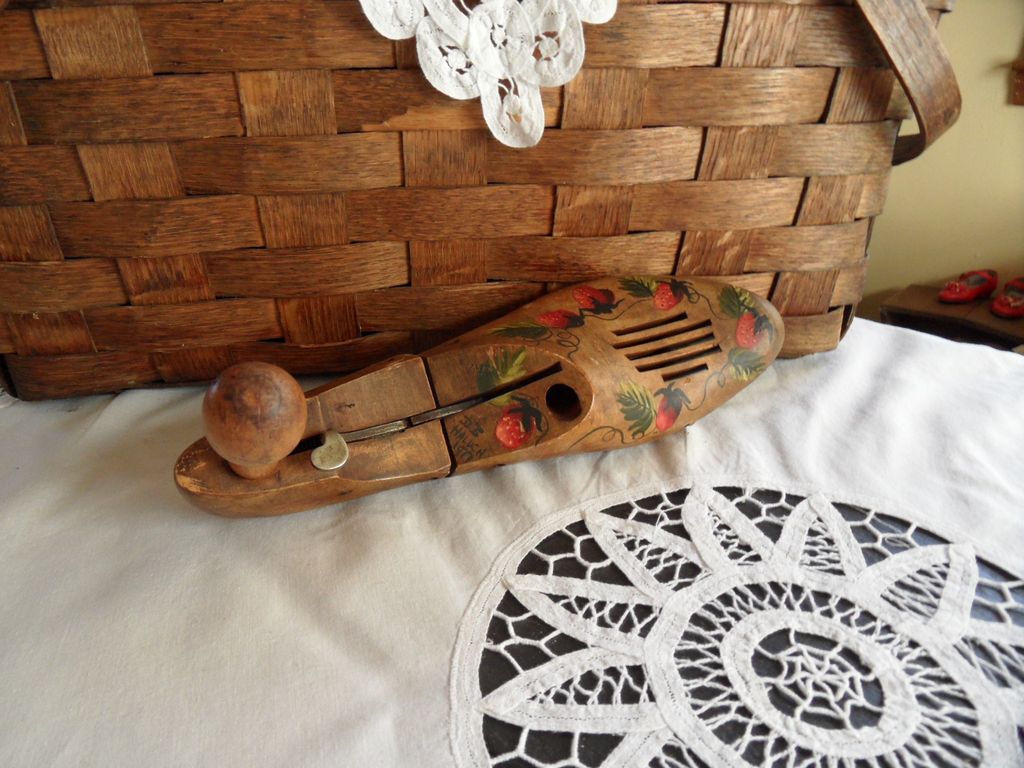 Antique - Wooden Shoe Mold Antique - Wooden Shoe Mold