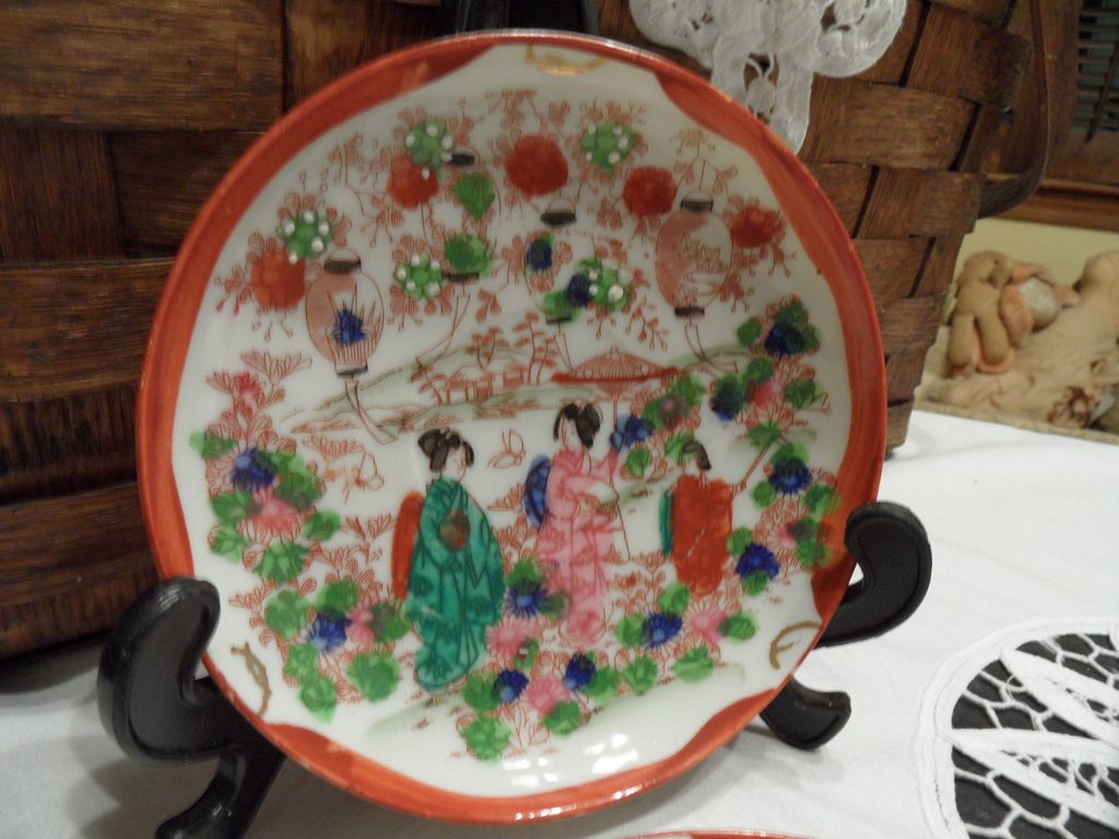 Vintage - Saucer - Japanese Vintage - Saucer - Japanese