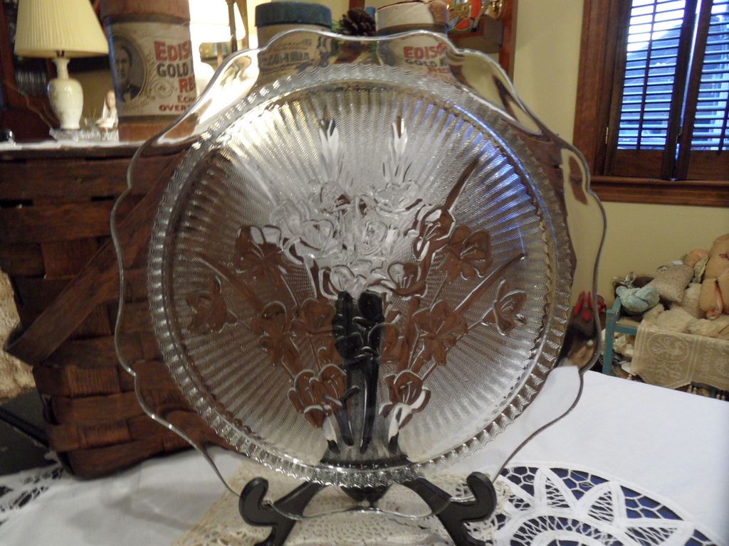 Vintage - Jeannette Glass Company - Cake Plate - Etched Glass Vintage - Jeannette Glass Company - Cake Plate - Etched Glass