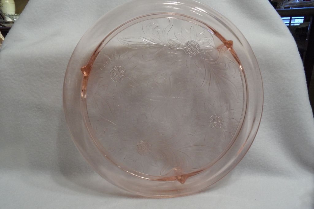 Vintage - Depression Glass - Pink - Cake Plate 10" Vintage - Depression Glass - Pink - Cake Plate 10"
